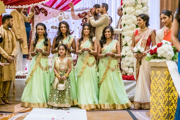 Hire Girls For Wedding Functions